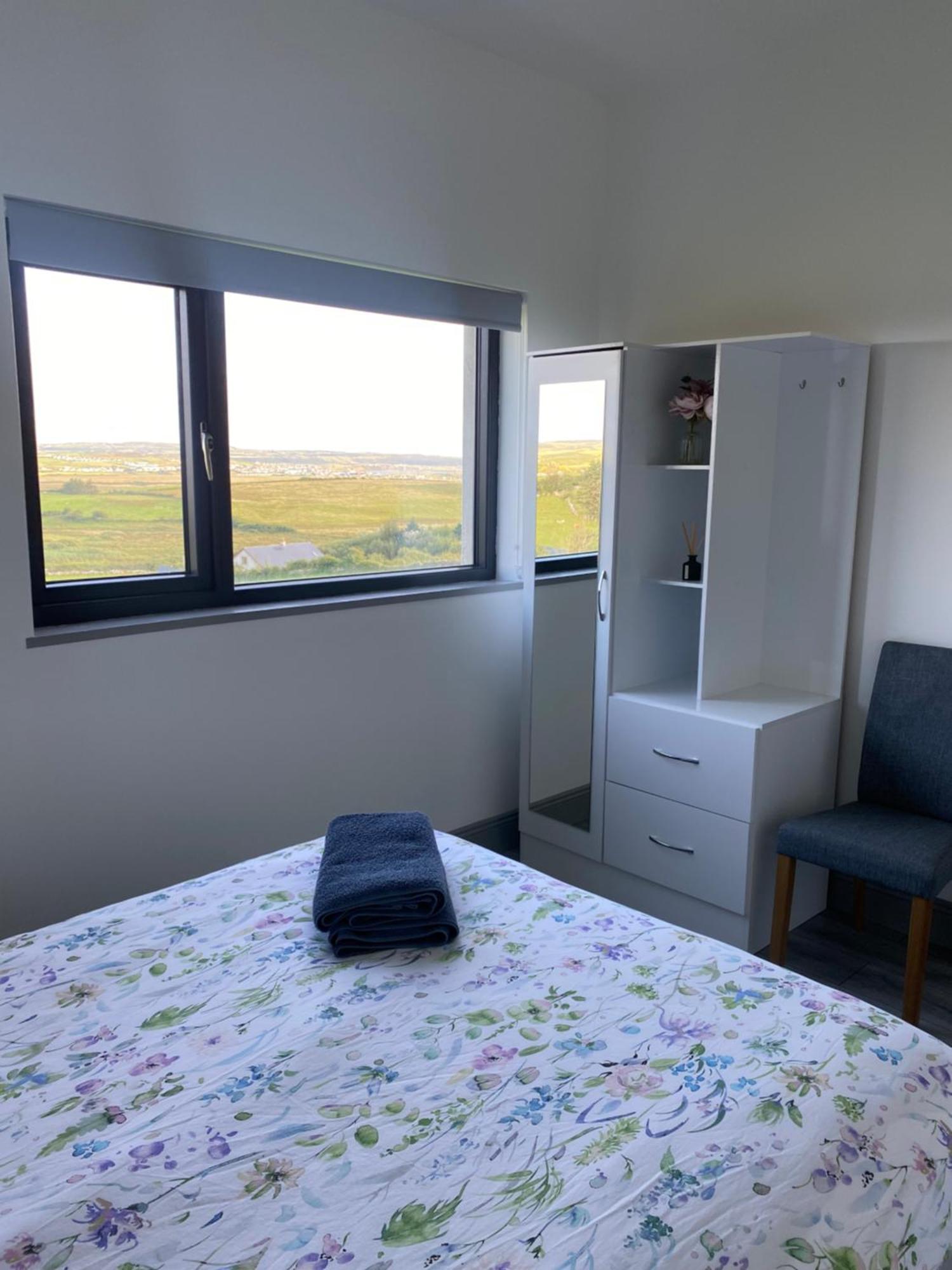 Hill Top View Apartment Lahinch Εξωτερικό φωτογραφία